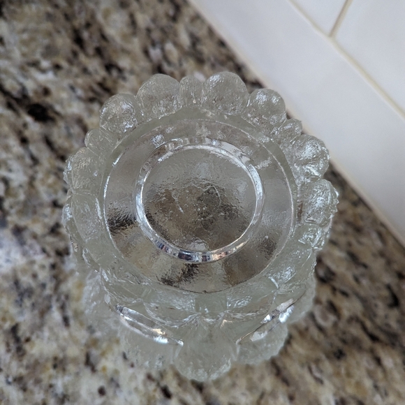 Vintage Unique Glass Vase With Coral/Floral Design - Picture 4 of 8